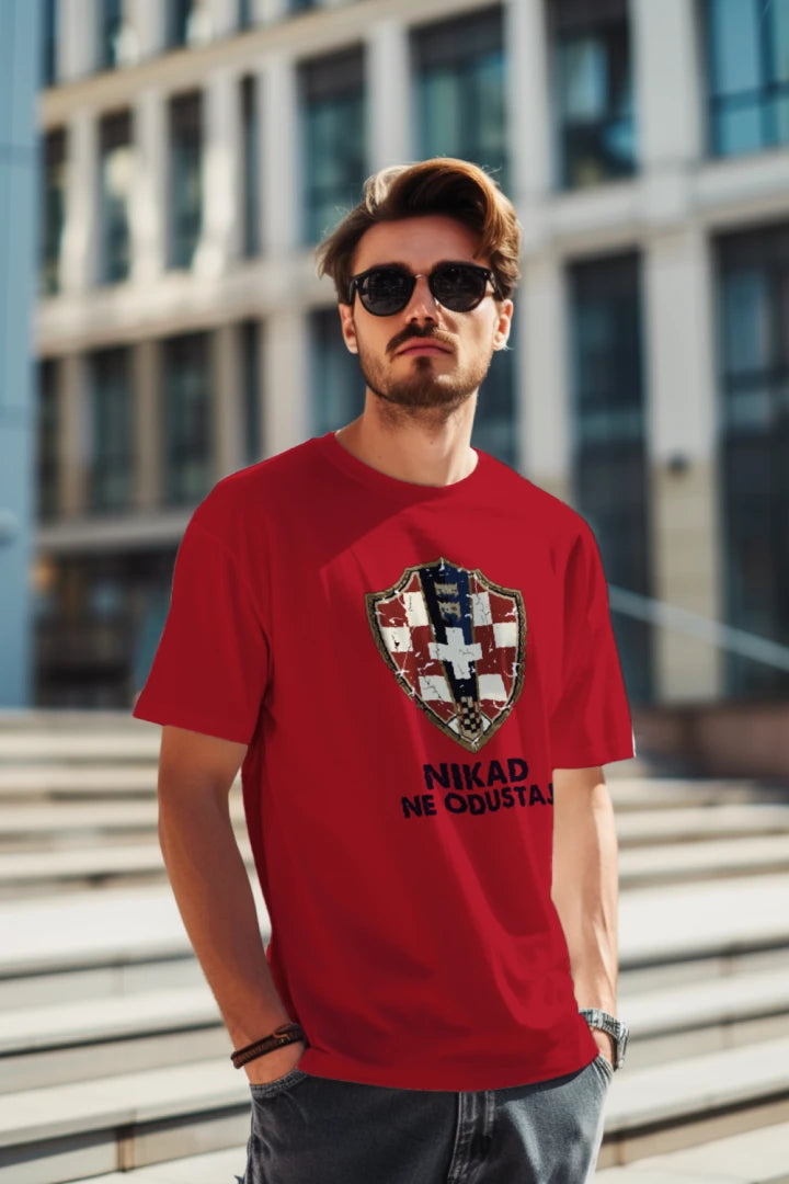 Nikad Ne Odustaj Croatia T-Shirt
