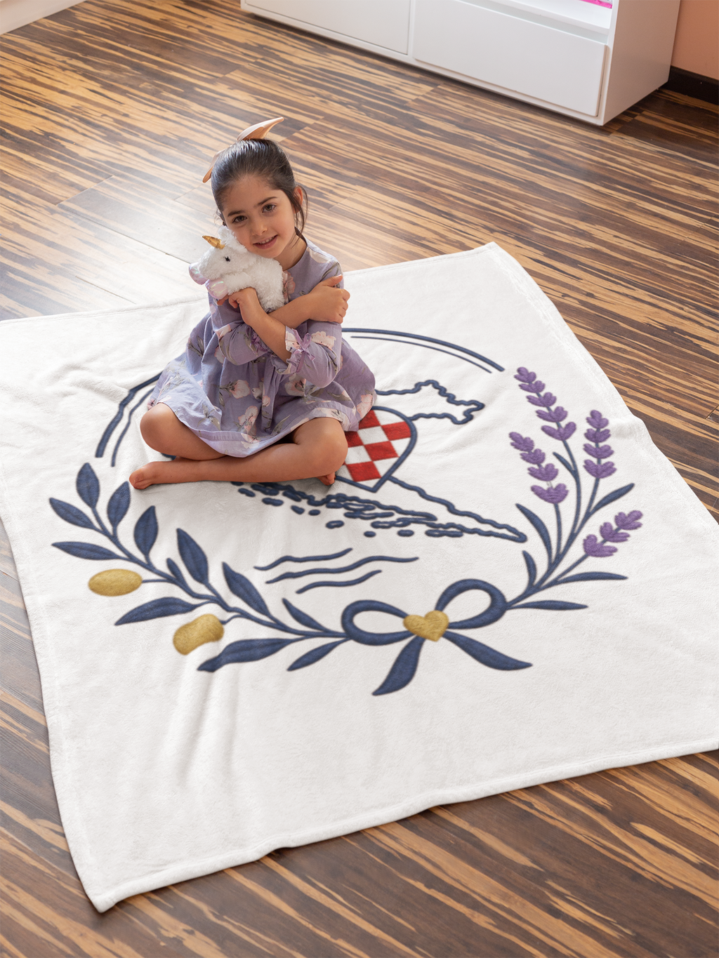 Croatian Heritage Velveteen Plush Blanket – Croatian Pride Throw